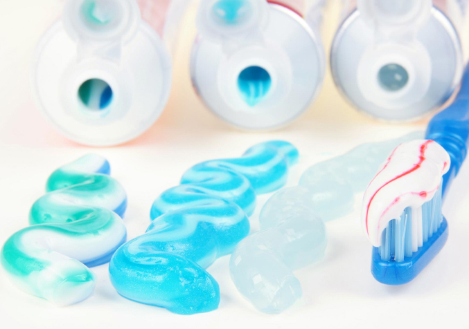Can You Get Scratches Off Plastic with Toothpaste?