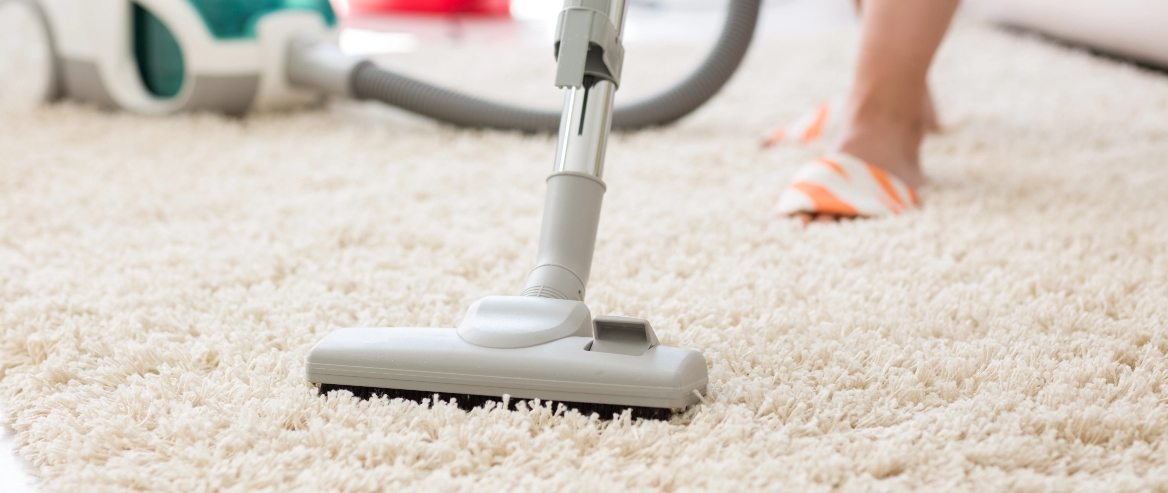 8 Ultimate Carpet Cleaning Tips for the Colder Months
